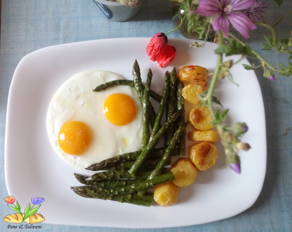 asparagi con patate e uova