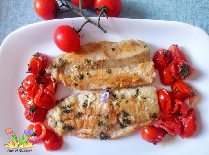 salmone in padella con pomodorini