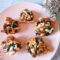 Bruschette ricche con doppia mozzarella