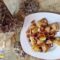 Patate con finferli al vino bianco