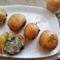 Sandwich di patate con misticanza e bacon