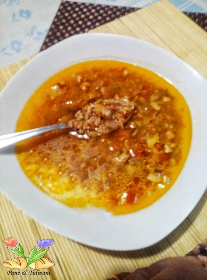 minestra di farro con ceci e salsiccia