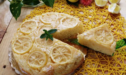 Torta rovesciata al mascarpone con bucce di limone