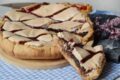 Crostata meringata con marmellata di lamponi: con una glassa che si scioglie in bocca