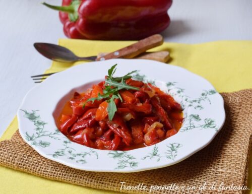 Peperoni in agrodolce: il contorno saporito che conquista al primo assaggio