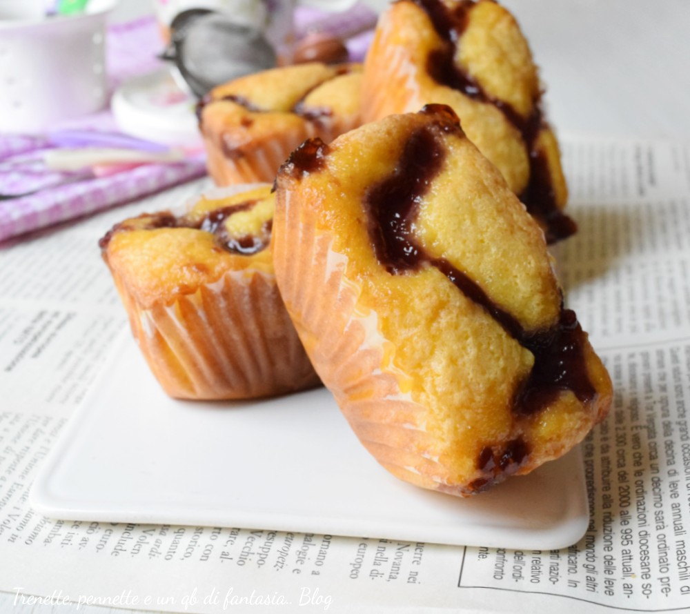  Mini plumcake alla ricotta sono la soluzione perfetta quando hai voglia di un dolce veloce e genuino da condividere con tutta la famiglia.