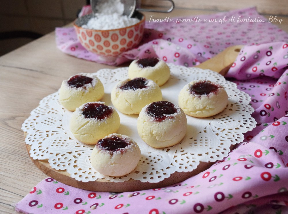 Biscotti con marmellata senza glutine: frolla allo yogurt senza burro friabile e leggera