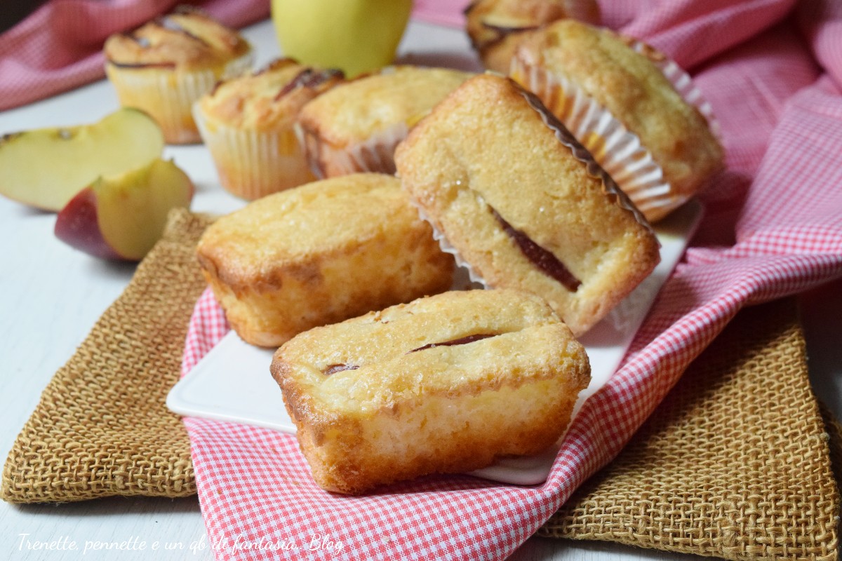 Mini Plumcake i morbidi, umidi e profumati che sanno di casa e semplicità. 