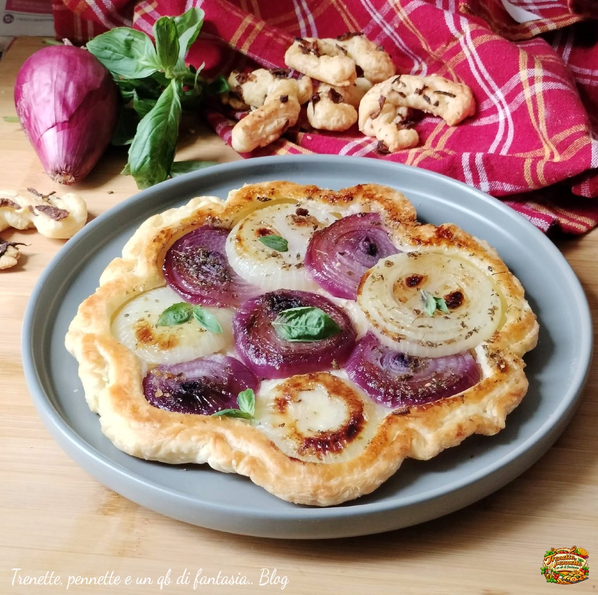 Tarte Tatin alle cipolle: la torta rustica caramellata pronta in 30 minuti