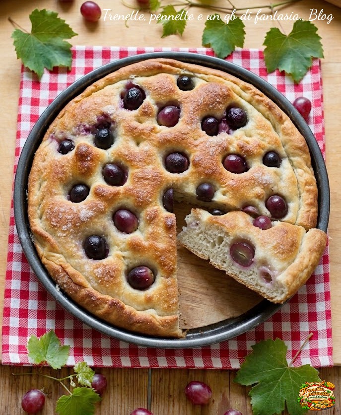 Schiacciata d’uva toscana: la ricetta della tradizione che profuma d’autunno